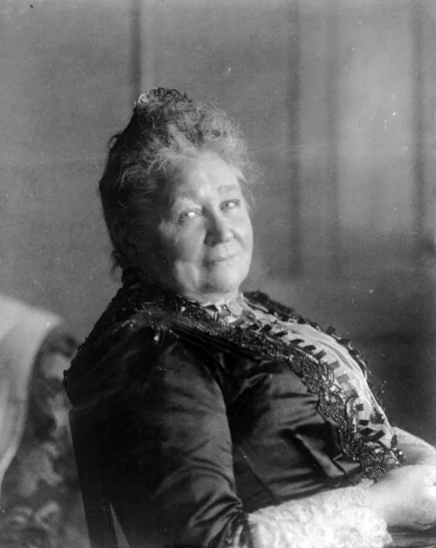 Barr, Amelia E. portrait