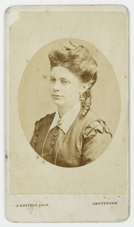 Foore, Annie portrait