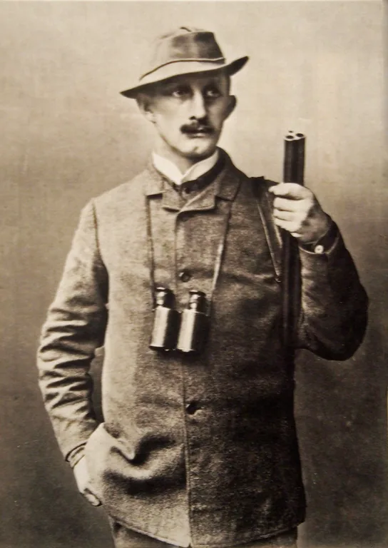 Löns, Hermann portrait