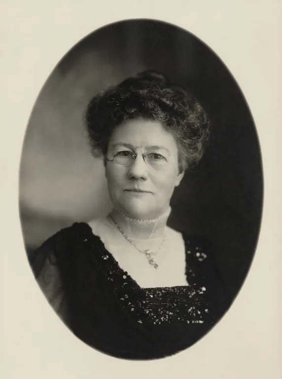 Harper, Ida Husted portrait