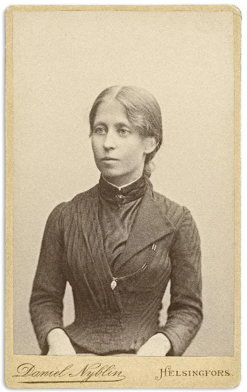 Mendelin, Irene portrait