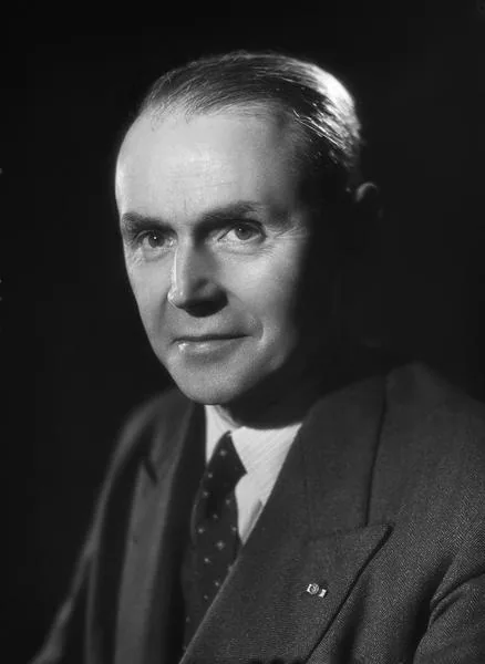 Genevoix, Maurice portrait