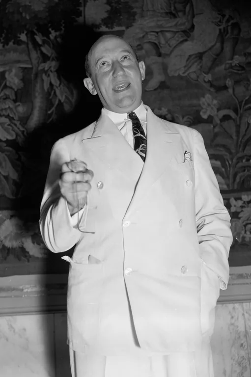 Fishbein, Morris portrait