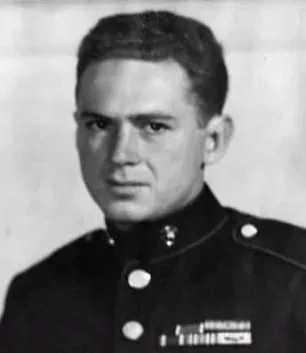 Leckie, Robert portrait