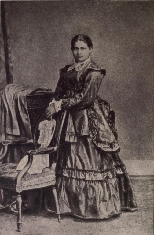 Dutt, Toru portrait