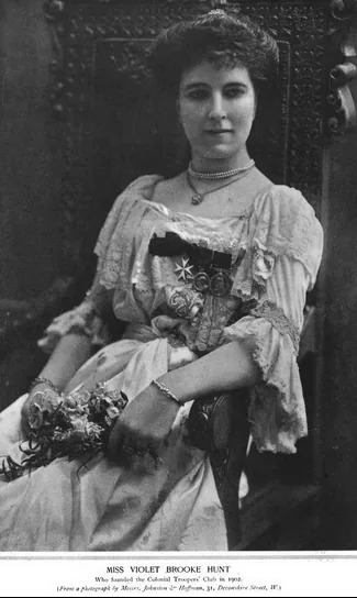 Hunt, Violet portrait