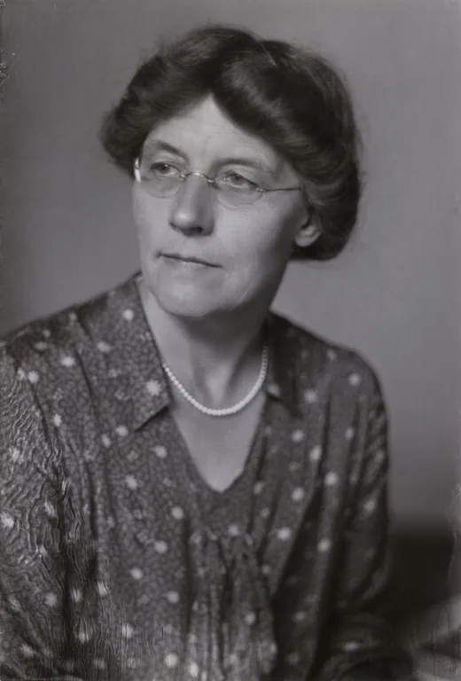 Brenchley, Winifred Elsie portrait
