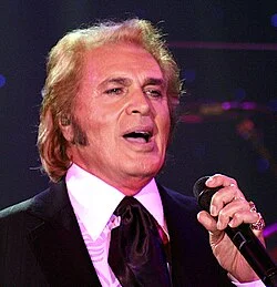 Humperdinck, Engelbert portrait